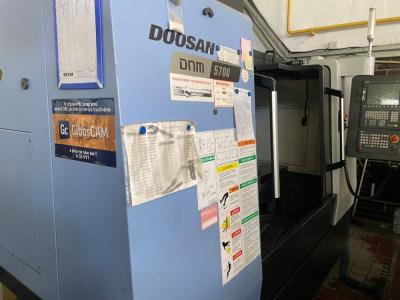 Obráběcí centrum DOOSAN DNM 5700 - č.1